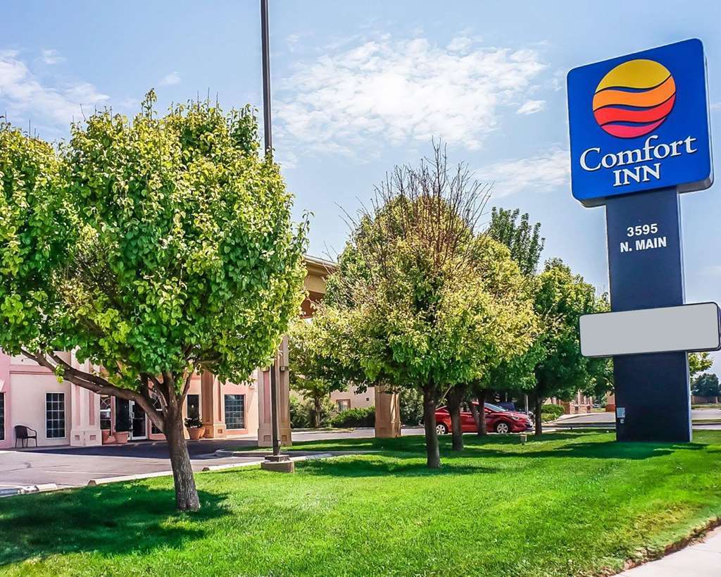 Quality Inn & Suites Roswell Exterior photo